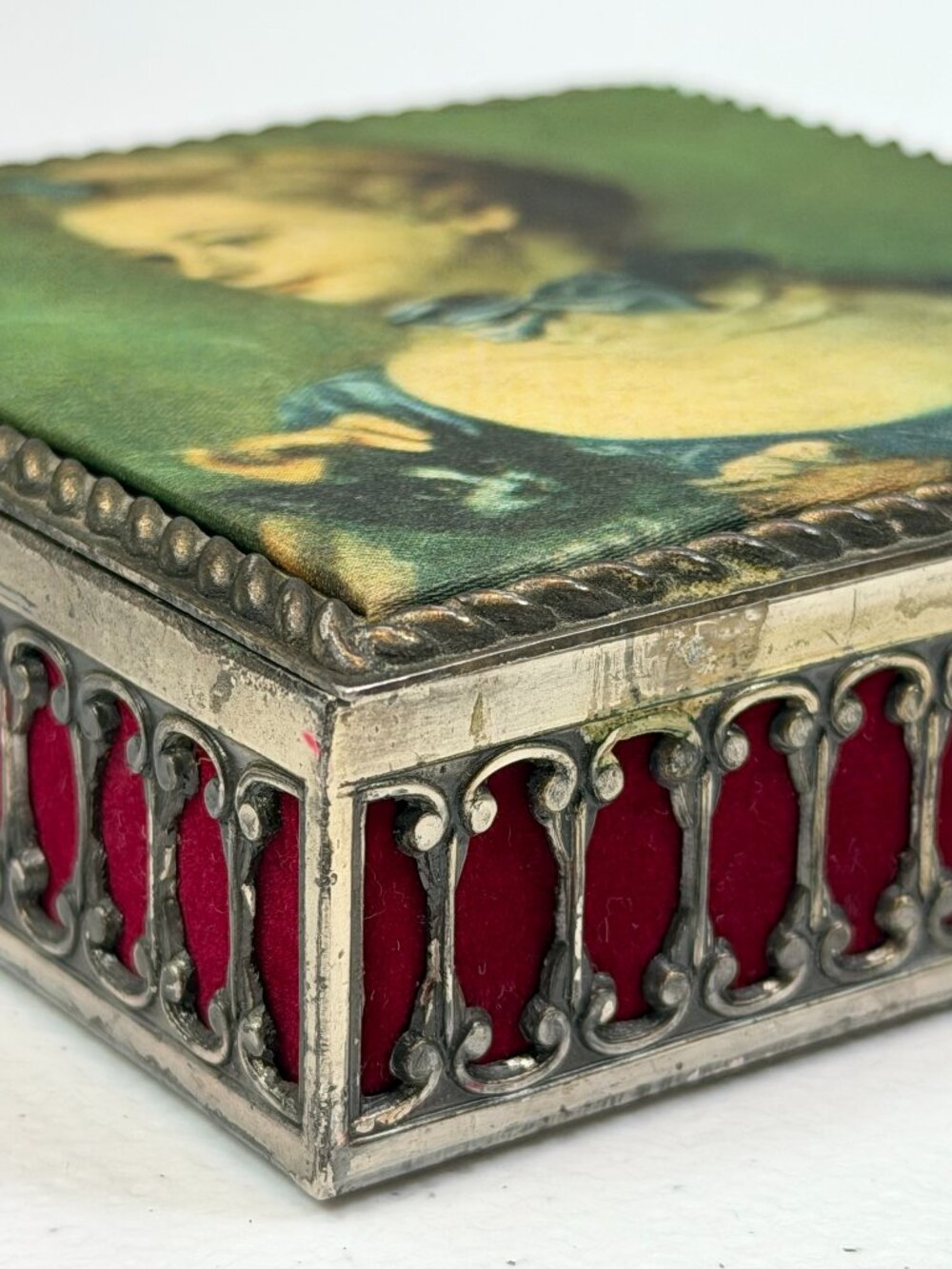 Vintage Yamatogumi Japan Jewelry Box Girl Portrait Red Velvet Mid Century 1950's